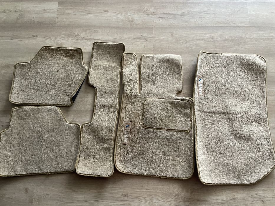 Оригінальні килимки до BMW х1 (е84)