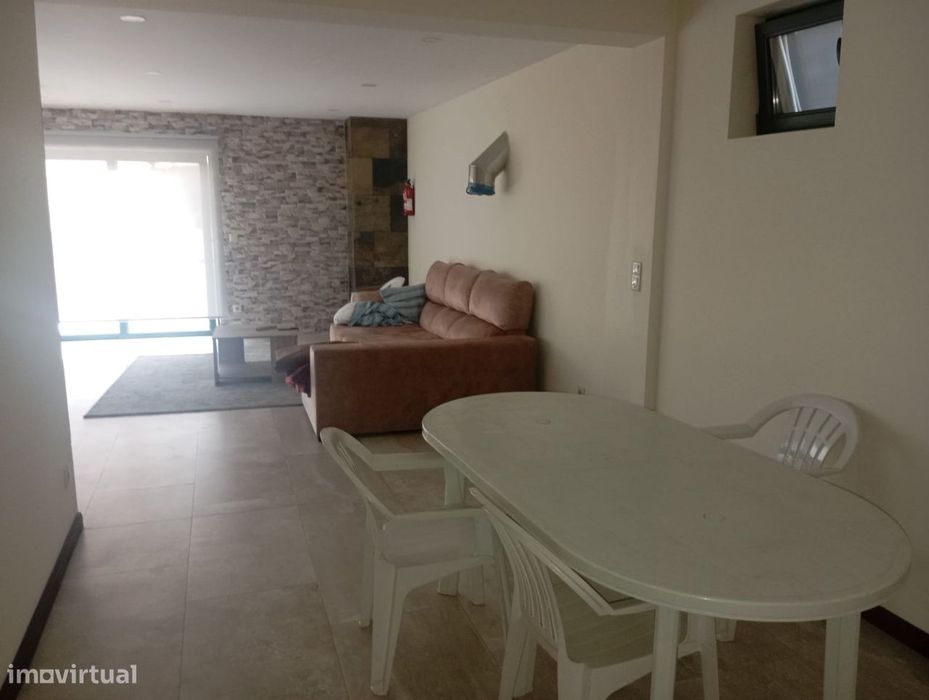 Quarto Individual em Moradia Isolada em Aveiro