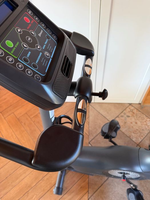 Rower stacjonarny treningowy SCHWINN 570U