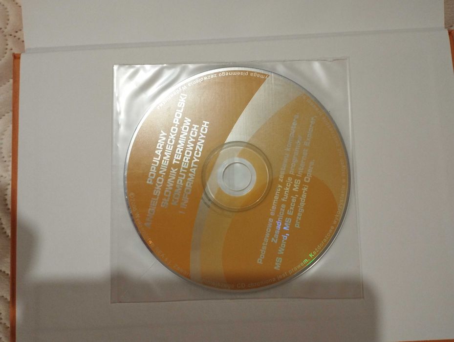 Słownik terminów komputerowych i informatycznych z płytą, 2006