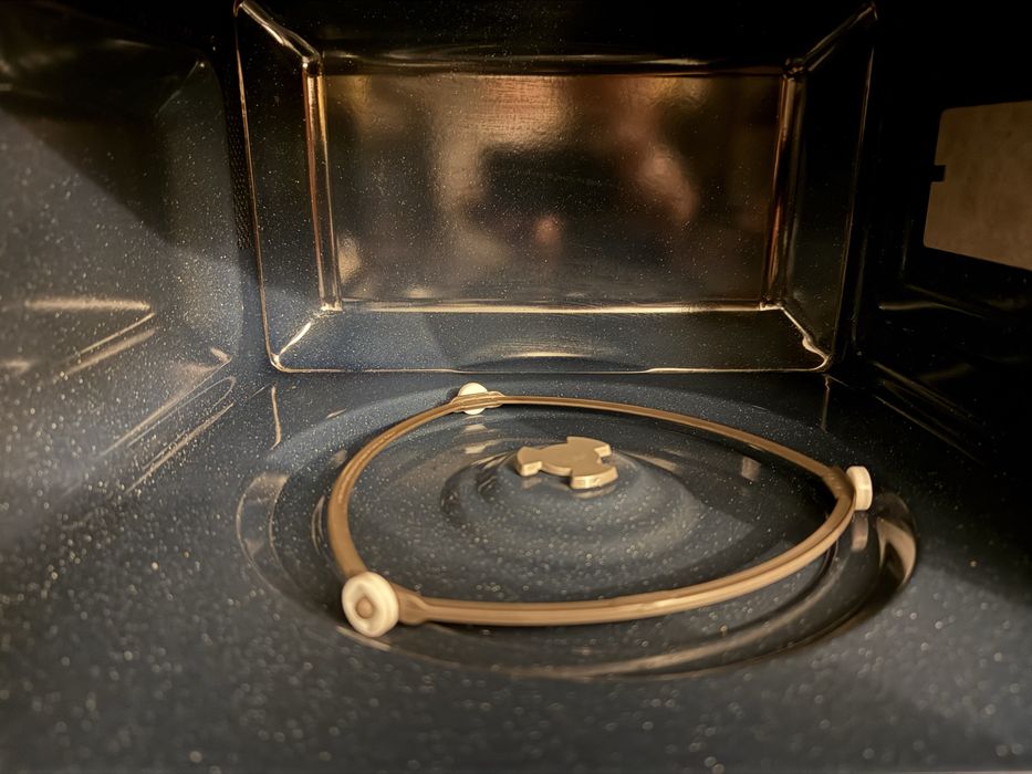 Forno Micro-ondas Samsung (como novo-mudança de casa)