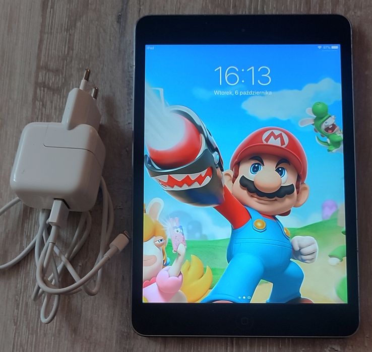 iPad mini 2 gen. WiFi 16GB, e-book reader