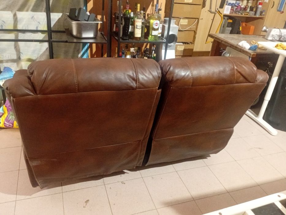 Sofa castanho ..