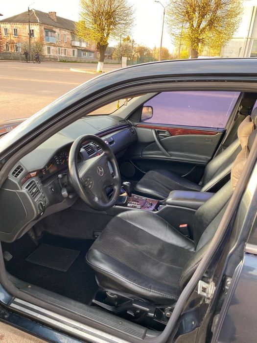 Продам Mercedes w210