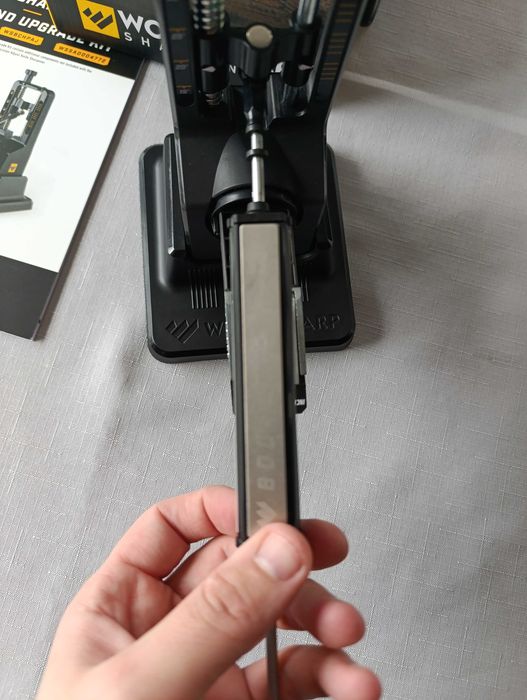 Ostrzałka Work Sharp Precision Adjust WSBCHPAJ-I – precyzyjna regulacja kąta 15–30°