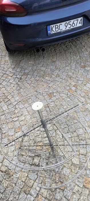 Kosz obrotowy do mebli kuchennych