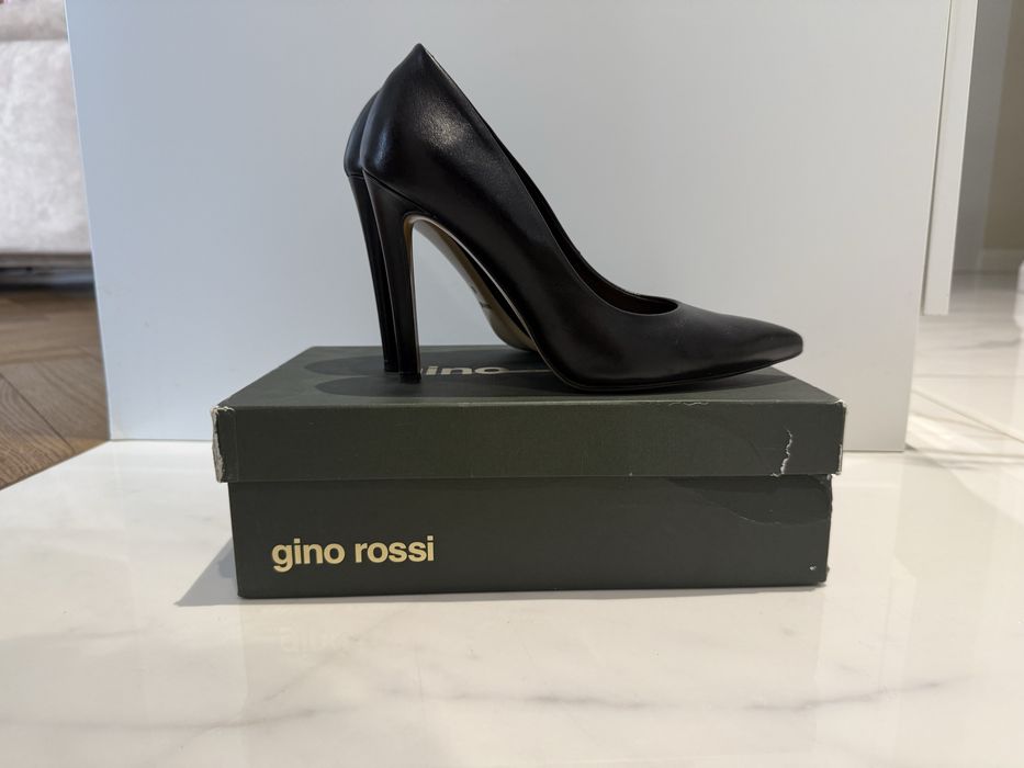 Szpilki skorzane Gino Rossi 39