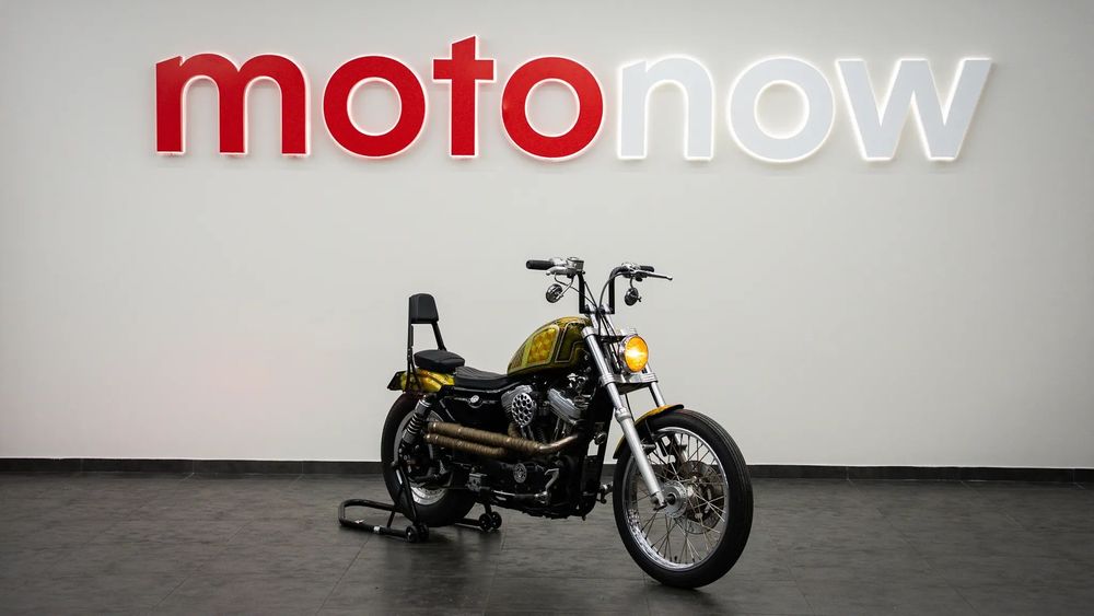 Harley-Davidson Sportster 883