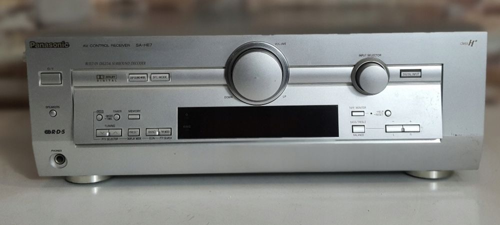Amplituner PANASONIC SA-HE7 5x80 watt