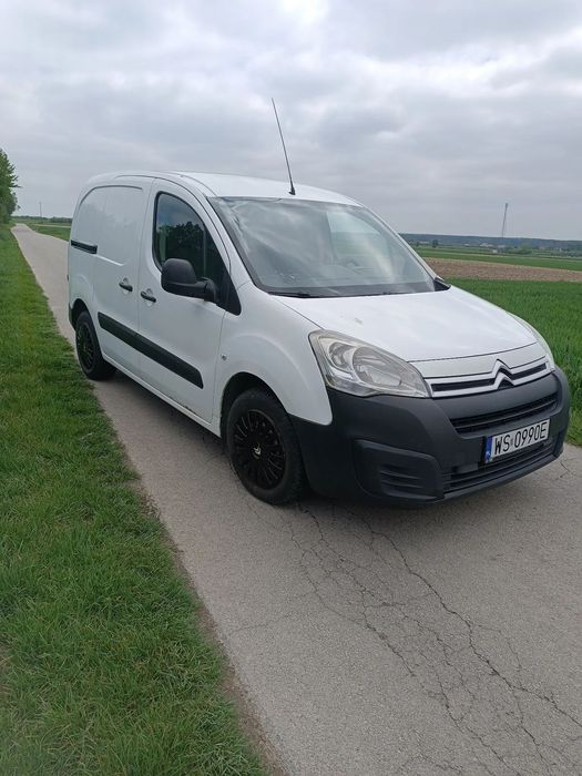 Citroën Berlingo  1.6HDI 90km z 2016r VAT-1 Faktura VAT