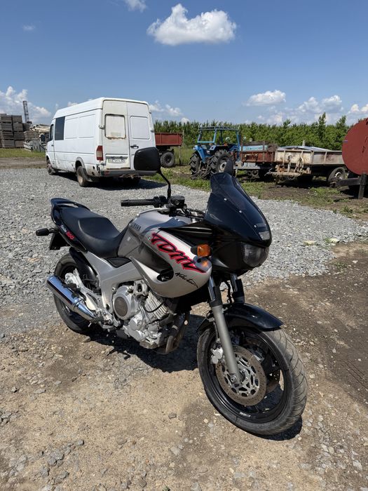 Yamaha TDM 850..