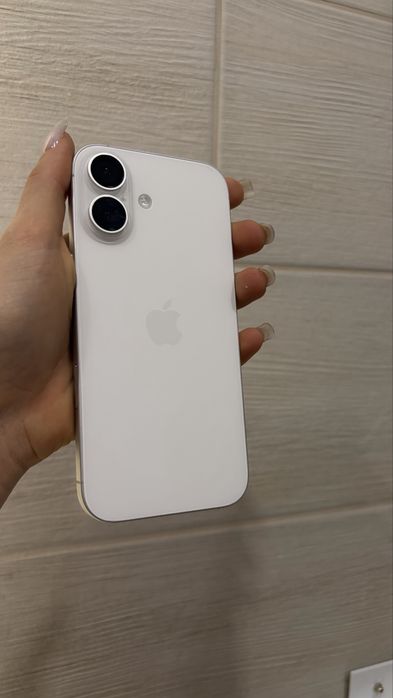 Iphone 17 256gb 93% white