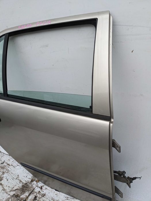 Skoda Fabia I Kombi Drzwi Prawy Tył Prawe Tylne PT Lakier 9201