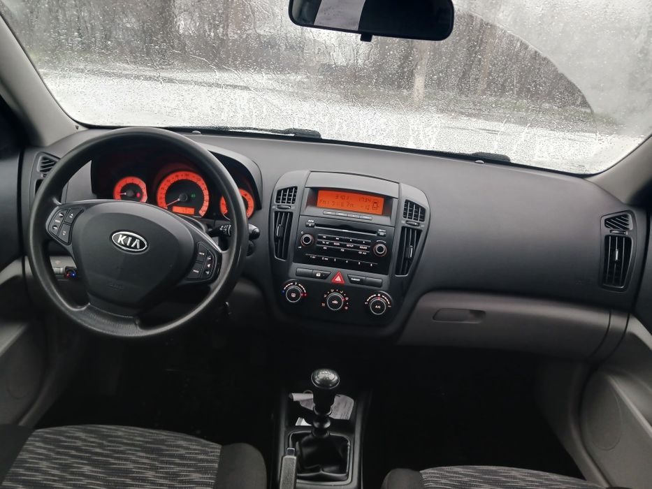 Kia Ceed   Original