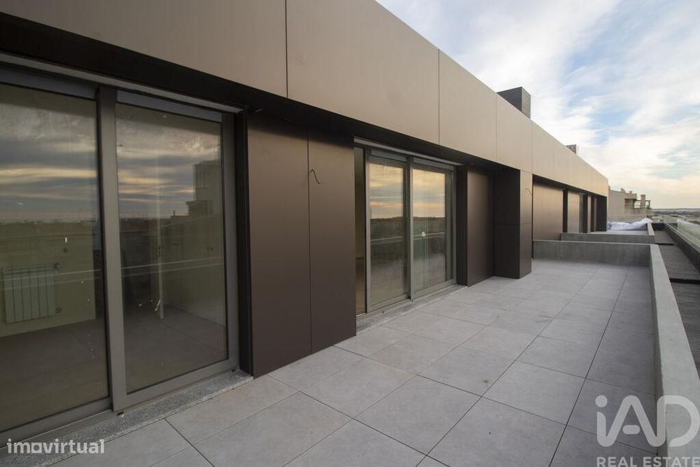 Apartamento T3 em Espinho de 125,00 m2