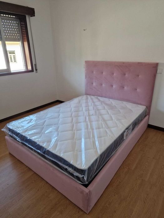 Camas de Casal Estofadas de Luxo 199€ Disp. em Várias Cores! 190x140m!