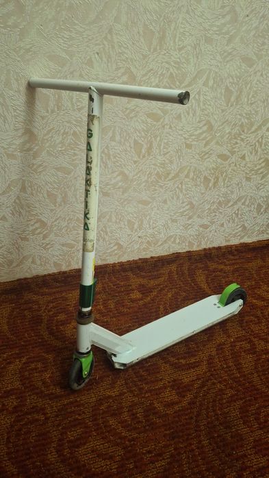 Продам самокат  Galaktika 400 грн,