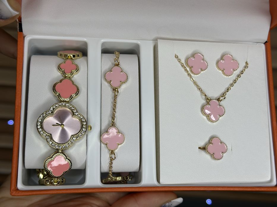 Жіночий ювелірний набір біжутерія годинник сережки браслет колечко