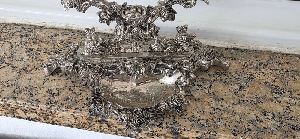 Conjunto decorativo em bronze – castiçal, espelho e pássaro