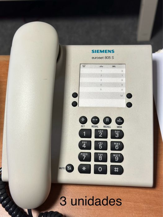 Siemens and Topcom telephones64738132108290123
