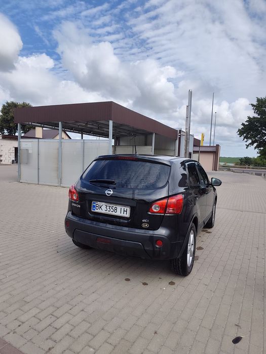 Продам нісана 1, 5 дсі