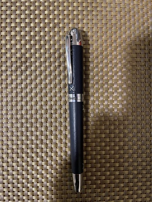 Ручка перьевая перо на капсулах с Италии