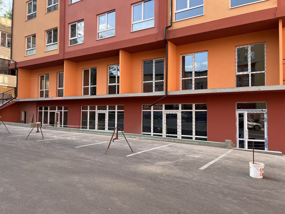 Без%,продам магазин 42м.кв,Лукьяновка,Глубочицкая,17,Подол