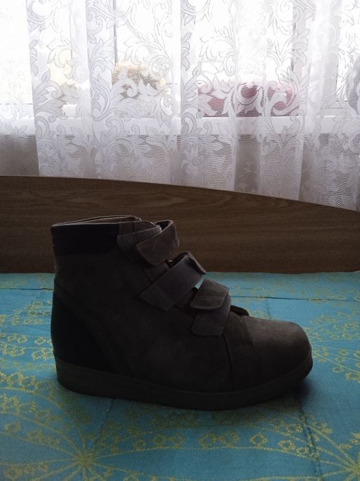 Ортопедичне взуття