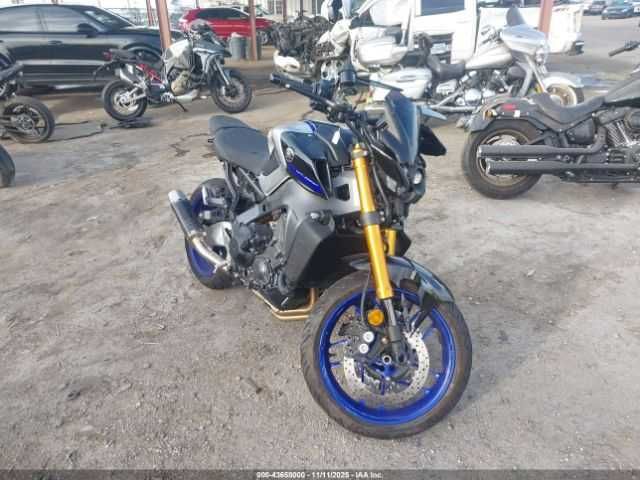 YAMAHA mt09 dc 2023