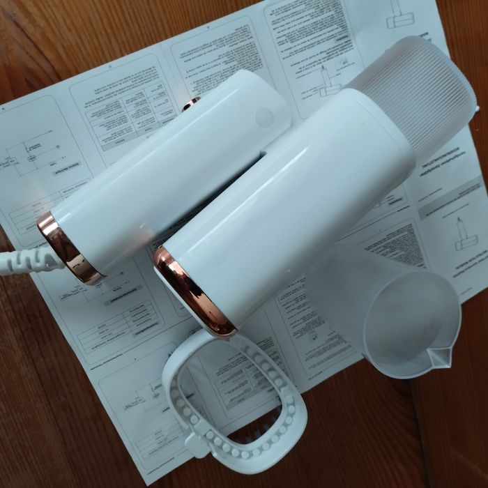 Портативный дорожній мини-паровой утюг(випарювач) мощностью 1000 Вт