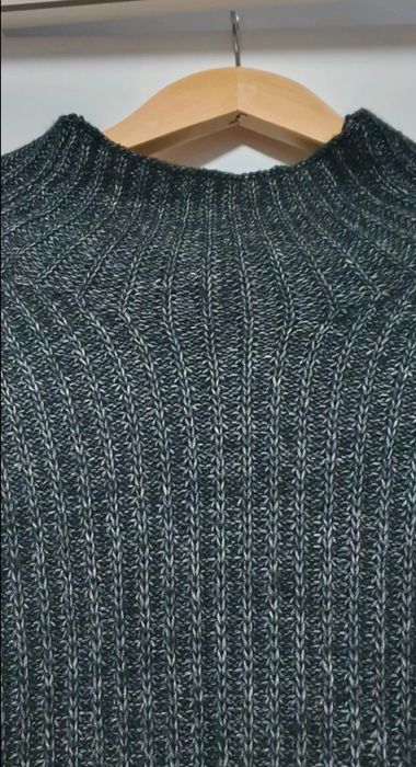 Męski sweter reserved