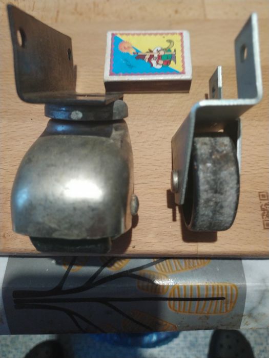Ролики для ліжок, диванів, крісел