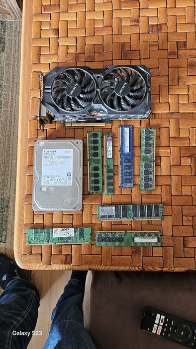 Części  komputerowe