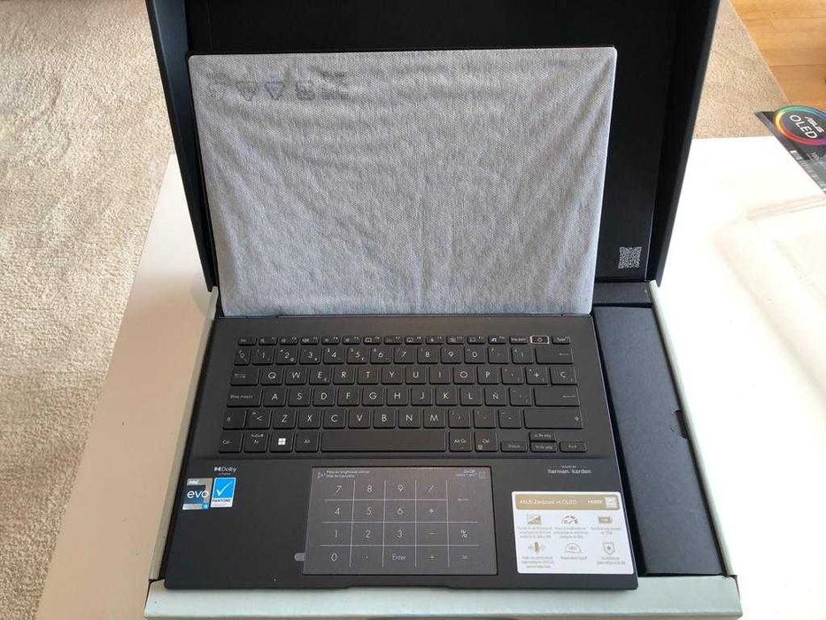 ASUS UX3402ZA-KM020W NETBOOK WITH INTEL CORE I5-1240P, 512 GB SSD, 14", 16 GB RAM64739770399233121