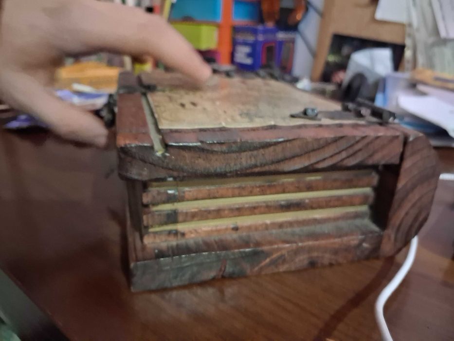 Caixa de madeira Livro
