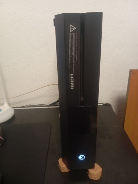 Vendo Xbox one 781gb