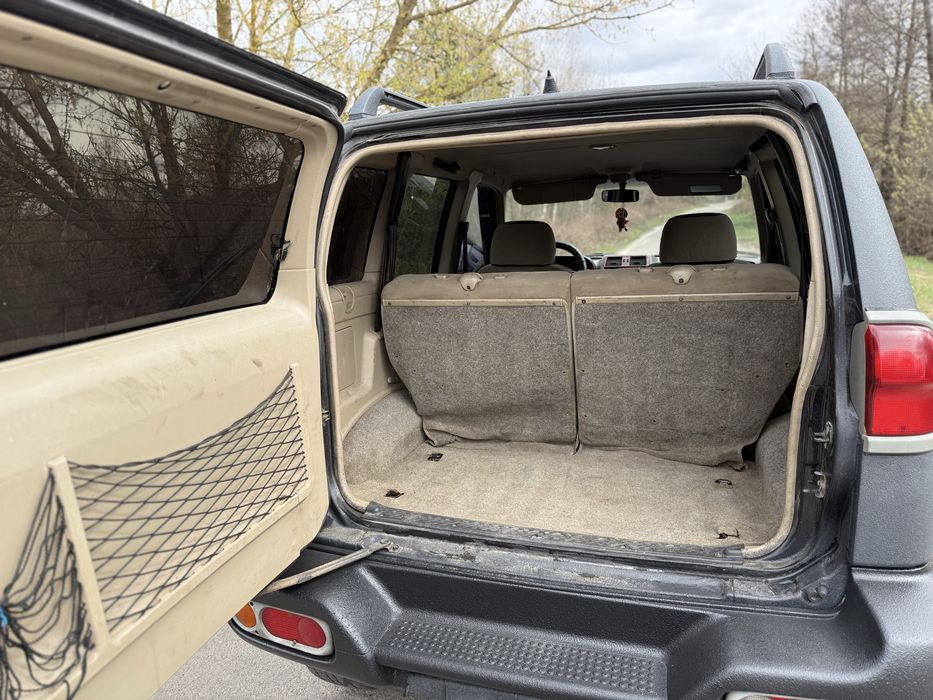 Nissan Terrano II