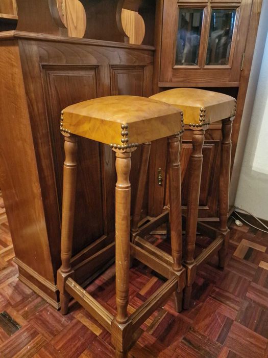 Bar de Sala em Madeira (completo)