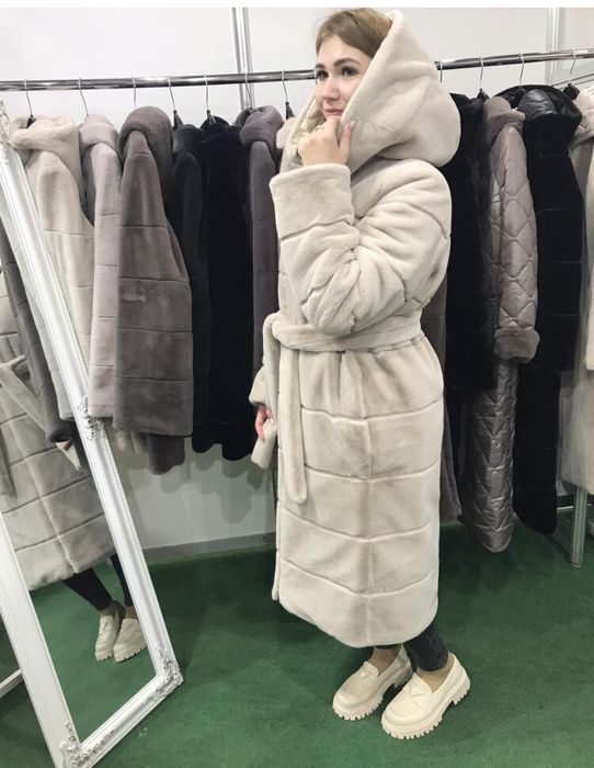 Шуба з штучного хутра