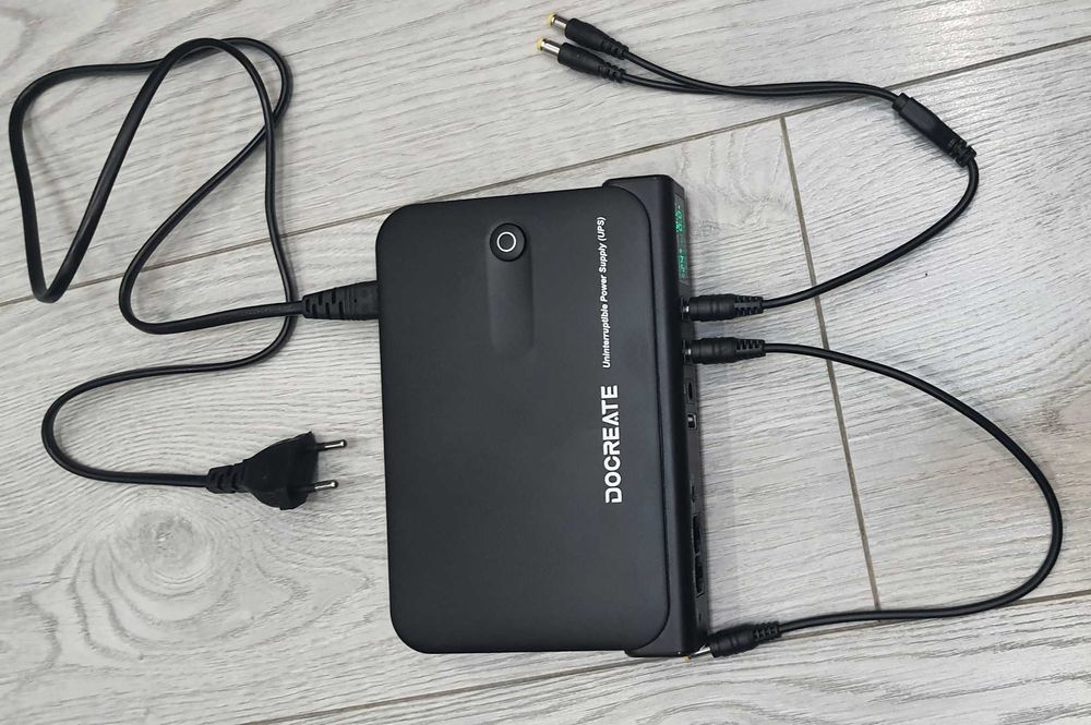 Безперебійник UPS для WiFi DC1036L 36W + АКБ 11400mAh 5/9/12 В