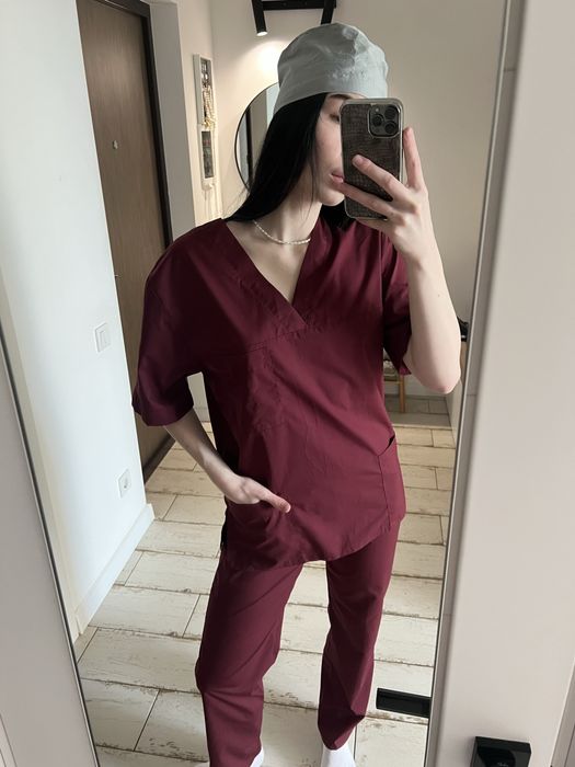 Медичний костюм хірургічний бордовий