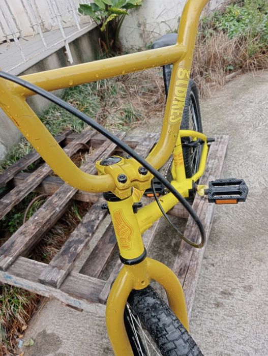 Bicicleta de manobras G303 com um travão traseiro