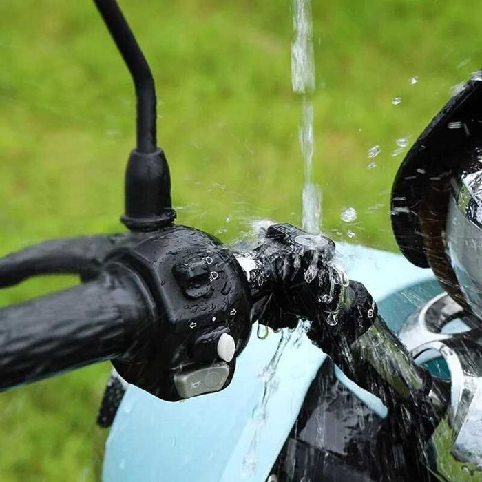 Aloquete duas chaves fixação quadro capacete moto