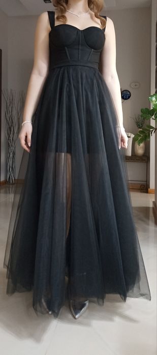 Czarna sukienka rozm. M tiul gorset balowa elegancka 18 studniówka