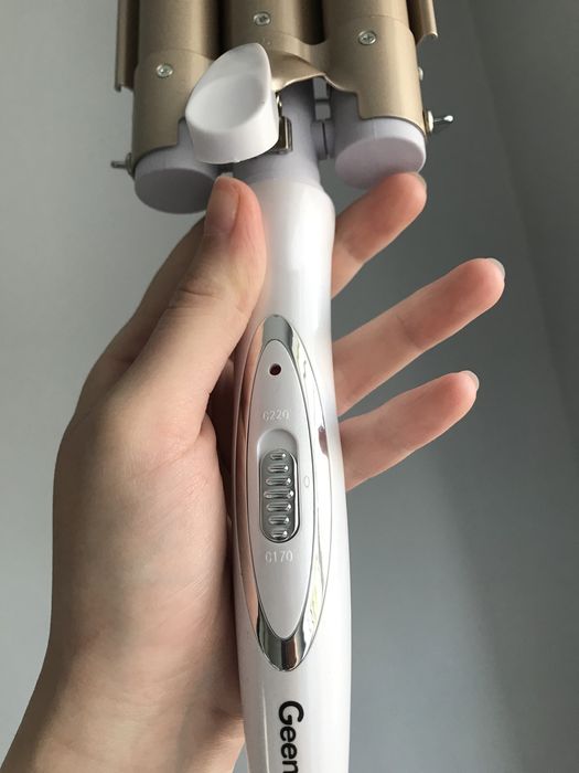 Плойка-хвиля потрійна Geemy GM-1988