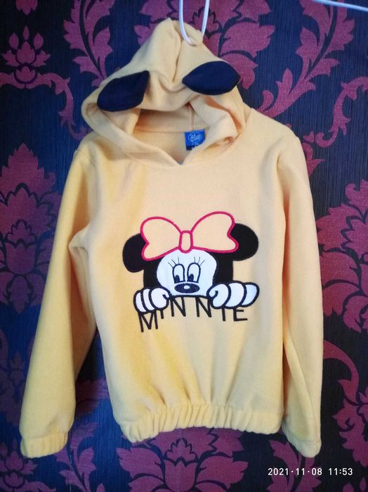 żółta bluza polarowa z myszką minnie