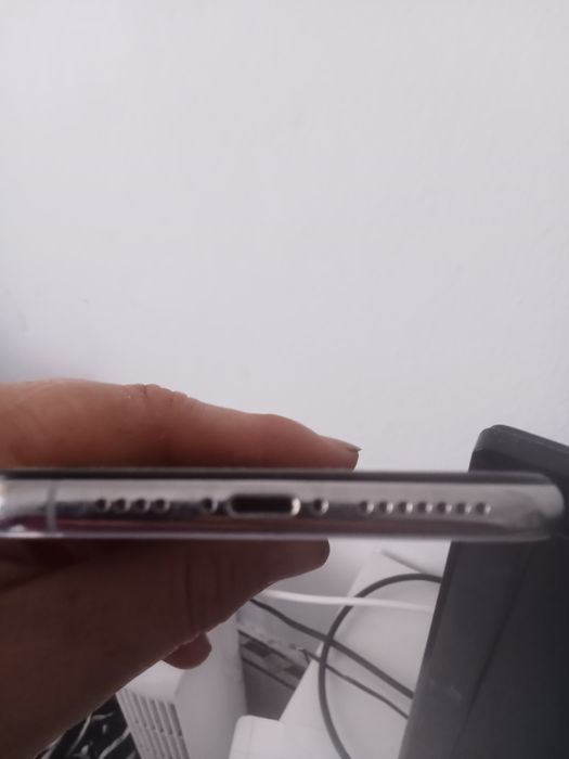 Vendo iPhone xs max 10 novo