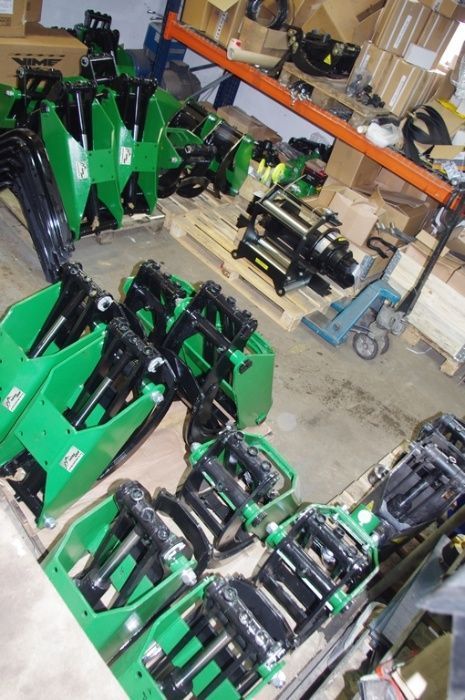 Adapter do minikoparki / koparki + Rotator 4,5T + Chwytak 80 cm