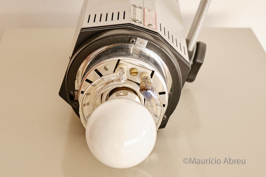 4 cabeças de flash de estúdio Bowens Prolite 100