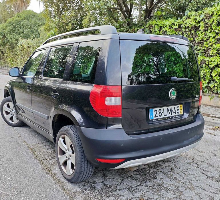 Skoda Yeti 1.6 TDI 2011 | Económico | SUV Familiar